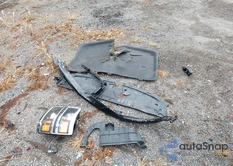 2015 Chevrolet Silverado K1500 Lt z USA, uszkodzony, nr VIN 1GCVKREC7FZ271309